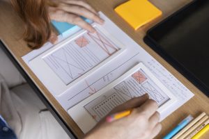 کتابخانه ایندیزاین چیست؟